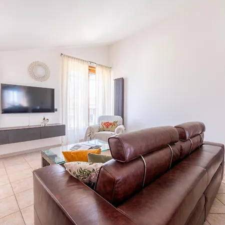 Attico Mirage *