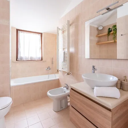 Attico Mirage Apartmán *